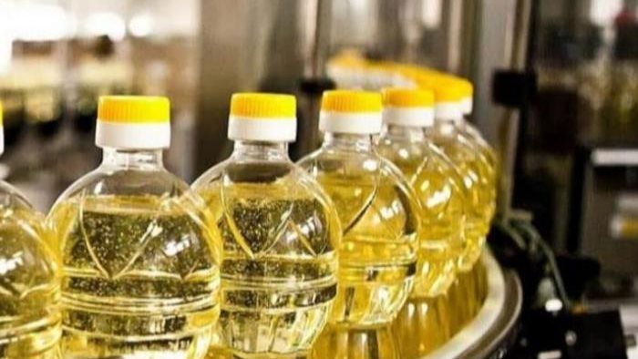 أسعار الزيت رايحه على فين.. شعبة الزيوت تكشف حقيقة الزيادات