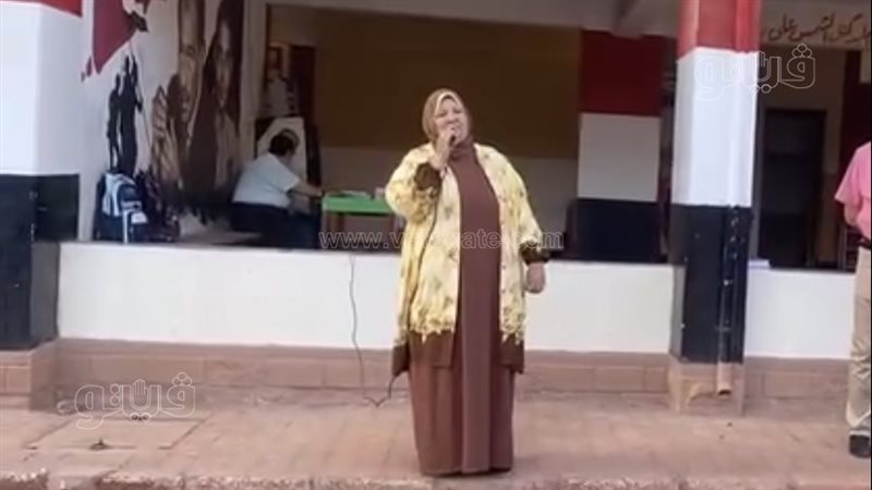 الحجاب كامل وبدون مكياج، تنبيهات مديرة مدرسة بالغربية للطالبات في بداية الدراسة (فيديو) ​