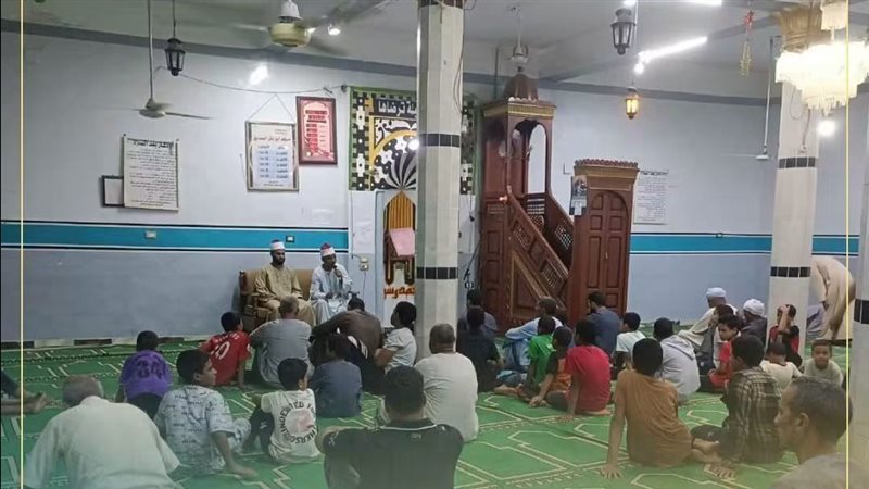أوقاف قنا تواصل فعالياتها الدعوية “احترام الرموز” بـ 144 قافلة