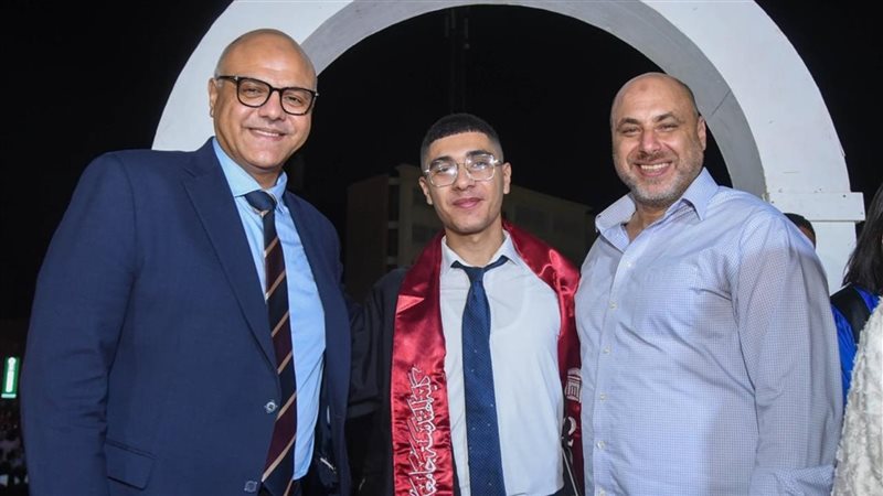 محافظ الإسكندرية يشهد حفل تخرج الدفعة 80 من كلية الهندسة جامعة الإسكندرية