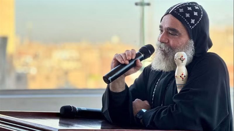 انطلاق العام الدراسي بمعهد البابا أثناسيوس الرسولي للدراسات اللاهوتية بإيبارشية نجع حمادي (صور)