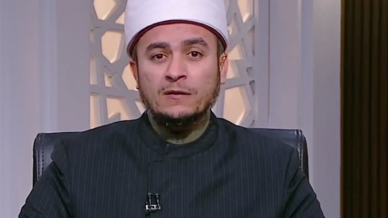 طلبت من زوجي الاستقلال عن أهله بسبب أذيتهم لي فهل علي إثم؟ أمين الفتوى يرد (فيديو)