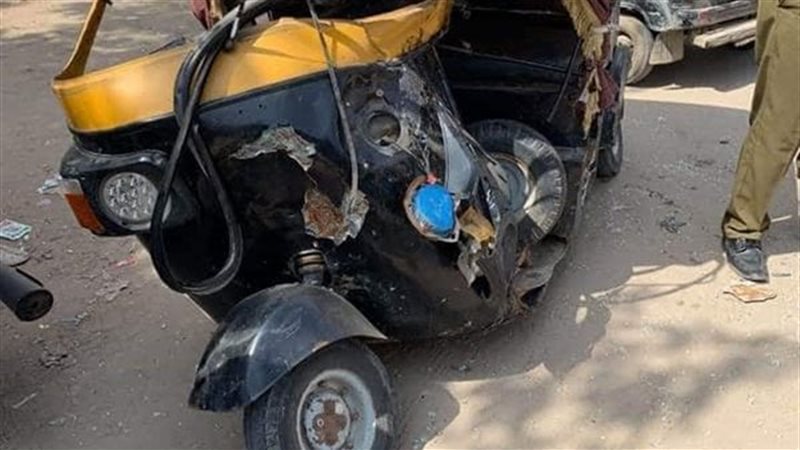 بالأسماء، إصابة 4 أشخاص في انقلاب توك توك بقنا
