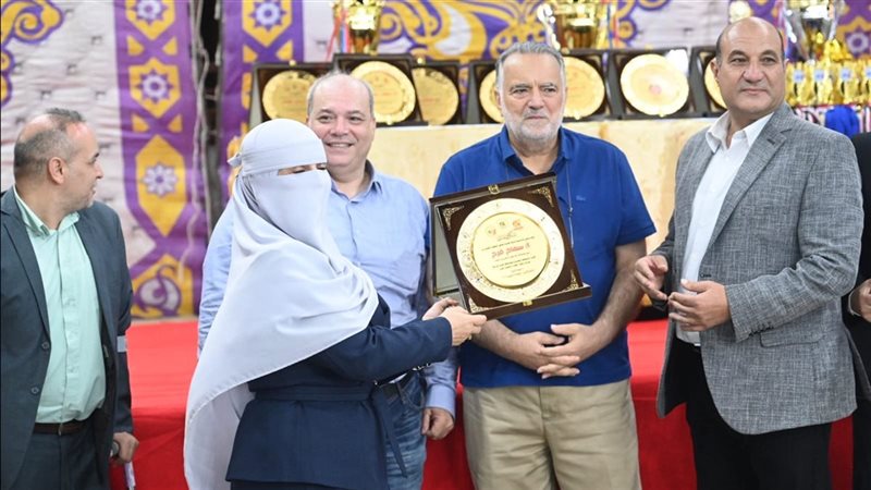شاطئ قادرون بدمياط الجديدة يستضيف المهرجان السنوي الثاني للكرة الطائرة الشاطئية جلوس