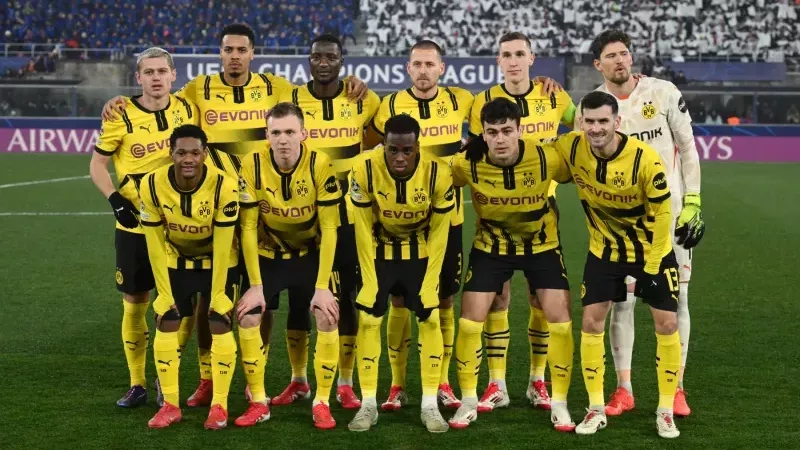 بوروسيا دورتموند يخطف فوزا صعبا من شتوتجارت ويحتل صدارة الدوري الألماني