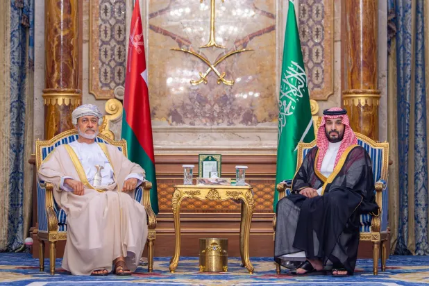 ولي العهد السعودي وسلطان عُمان يبحثان جهود حفظ أمن المنطقة