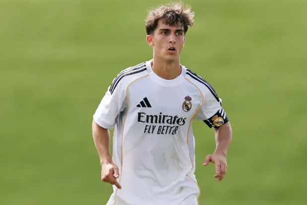 ريال مدريد يعلن انتقال لاعبه الشاب أنخيل إلى فولهام