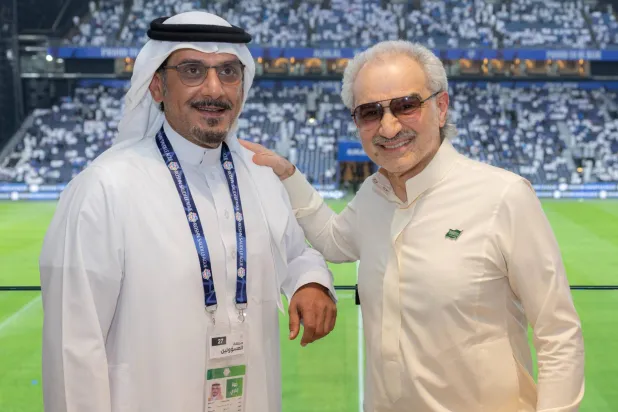 نواف بن سعد: «العناد»  ليس في قاموس الهلال