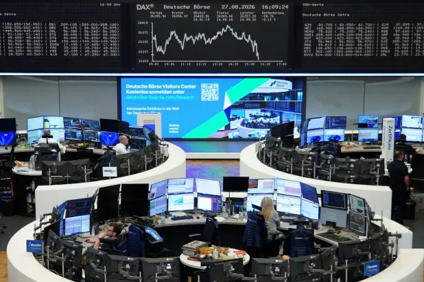 الأسهم الأوروبية تستقر قرب أدنى مستوى في شهر