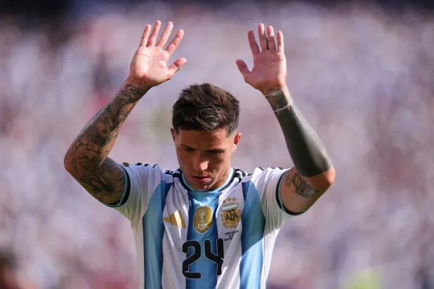فرنانديز يحصل على أغلى لاعب في تاريخ «الدوري الممتاز» بعد الانضمام إلى «السيتي»