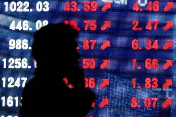 الأسواق الخليجية تتراجع بعد تبادل ضربات بين الولايات المتحدة وإيران