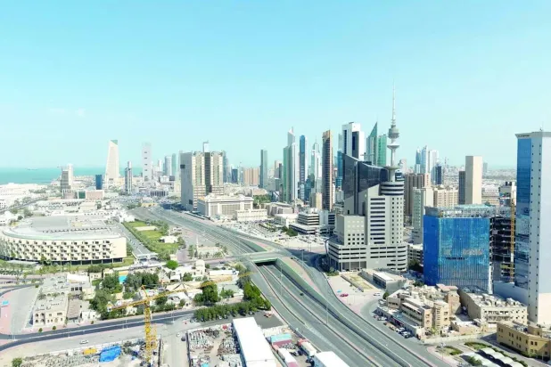 الدفاعات الكويتية تصد هجمات إيرانية لليوم الثاني على التوالي