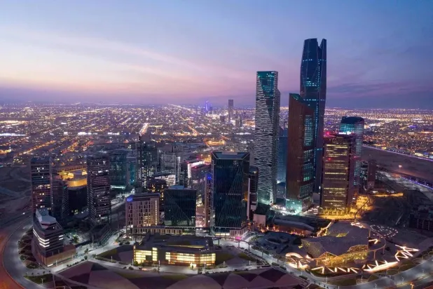 الصناعة والخدمات ترفعان ثقة الأعمال السعودية إلى 56.7 نقطة