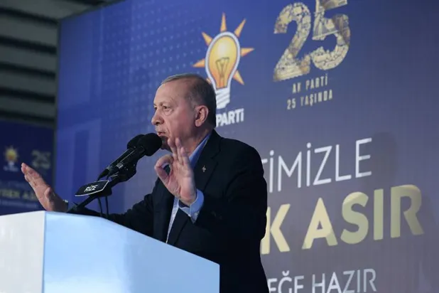 إردوغان يشعل تكهنات الانتخابات التركية المبكرة والمعارضة تؤكد جاهزيتها