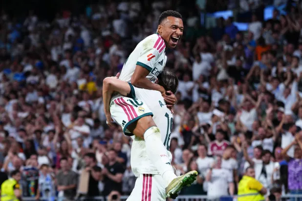 برناردو وكاريراس يشيدان بقوة ريال مدريد الهجومية بعد الفوز على فايكانو