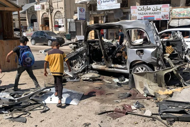 قتيلان و13 جريحاً في غارة إسرائيلية على غزة