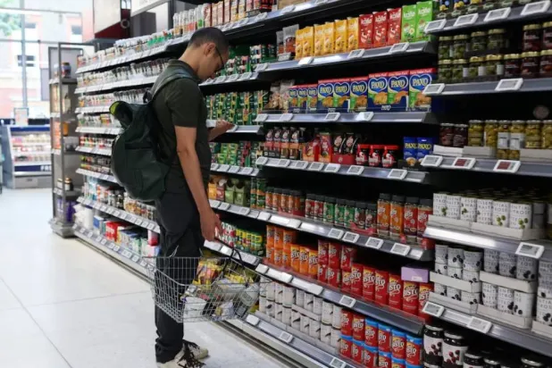 تضخم الغذاء البريطاني قد يقترب من 7 % في 2027