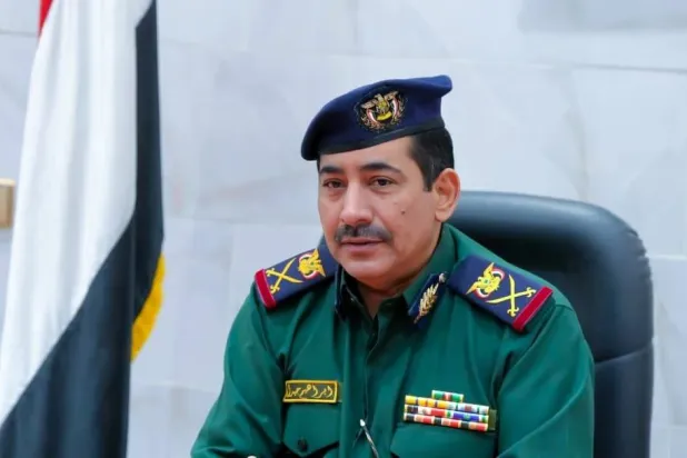 وزير الداخلية اليمني لـ«الشرق الأوسط»: إيران تسعى إلى «عسكرة باب المندب» عبر الحوثيين