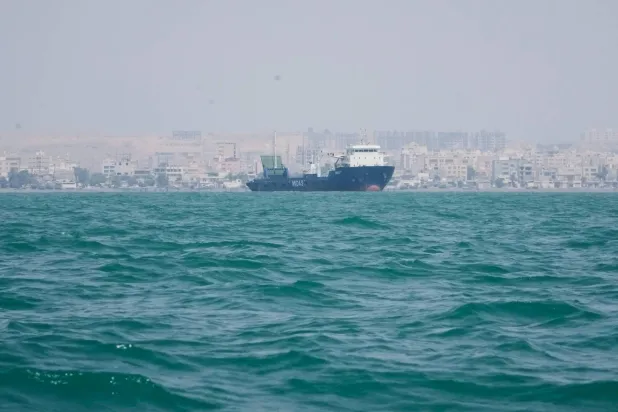 4 سفن فقط عبرت مضيق هرمز في يوم وسط استمرار اضطراب الملاحة