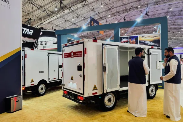 الرياض تفتح الطريق أمام نقل الطرود بلا سائق