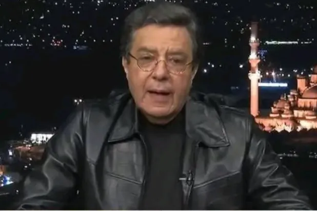 «عودة» الفنان المصري هشام عبد الحميد تجدد الجدل حول نشاطه بالخارج