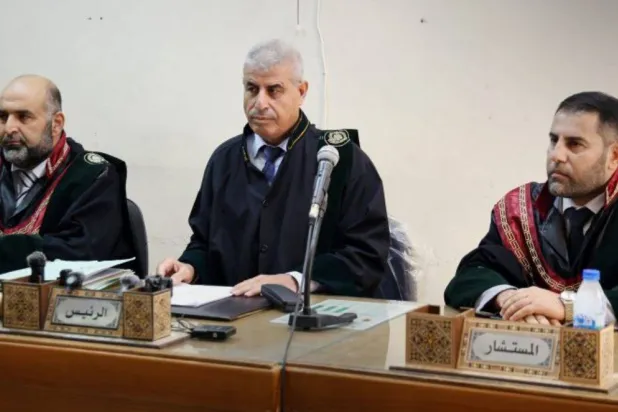 أحكام بالإعدام والسجن لمدانين بالتورط في أحداث الساحل السوري العام الماضي