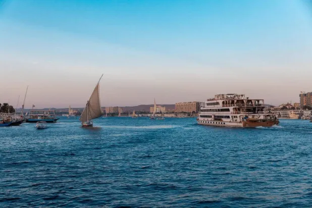 مصر تطمح إلى اجتذاب مزيد من السياح الفرنسيين عبر برامج رحلات مكثفة