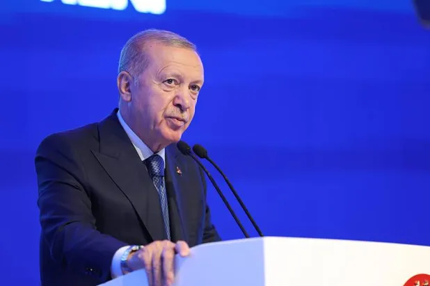 إردوغان سيترشح لرئاسة تركيا مجدداً بانتخابات ستجرى في 16 أبريل 2028