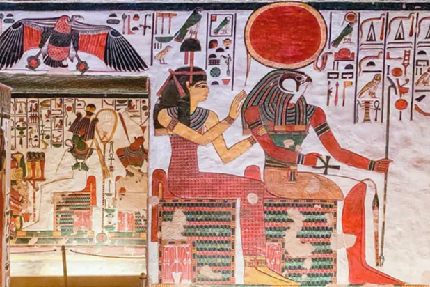 مصر تدرس إعادة فتح مقبرة نفرتاري… والجمال ينتظر قرار العلماء
