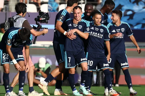 «الدوري الفرنسي»: باريس إف سي يهزم ستراسبورغ ويرتقي للوصافة