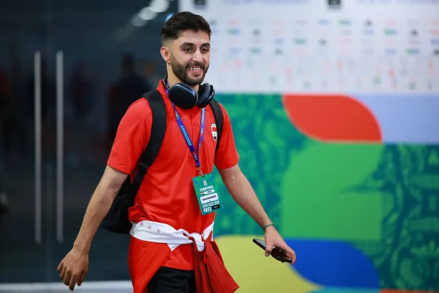 أرنولد يستدعي عبد الكريم لتشكيلة العراق بدلاً من شاكر المصاب