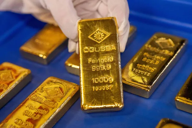 الذهب يستقر قرب 4380 دولاراً مع ترقب مسار التضخم والفائدة