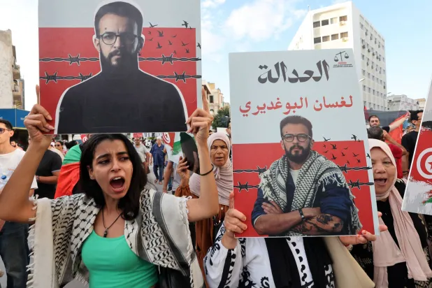 تونس: توقيف 11 شخصاً على الأقل بعد تظاهرة للمطالبة بالإفراج عن نشطاء «أسطول الصمود»