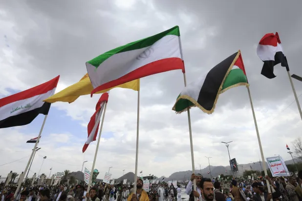دبلوماسي أميركي: العقوبات تضرب شبكات إيران المغذية للحوثيين