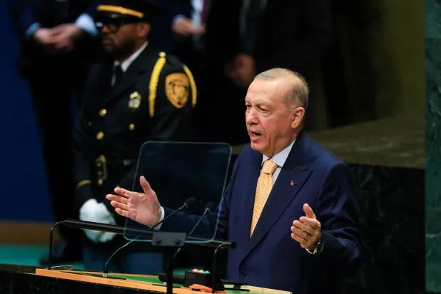 إردوغان يدعو لإصلاح مجلس الأمن والاعتراف بدولة فلسطينية
