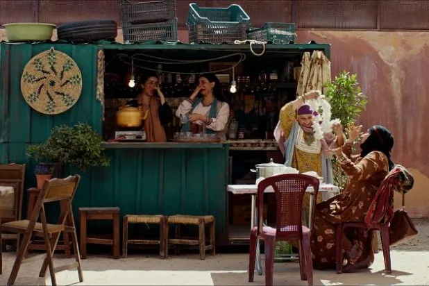 «المحطة» لافتتاح «الدوحة السينمائي» بعد حصده جوائز في «كان» و«البندقية»