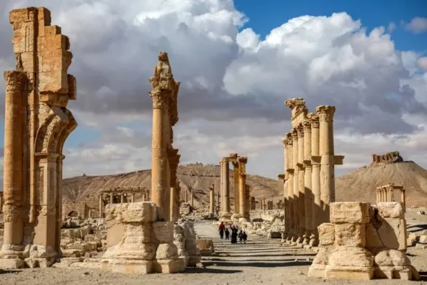 بقيمة 5 ملايين دولار… أميركا تعيد 36 قطعة أثرية إلى سوريا