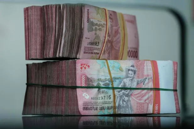 عملات الأسواق الناشئة الآسيوية تتراجع بأكبر وتيرة منذ مايو