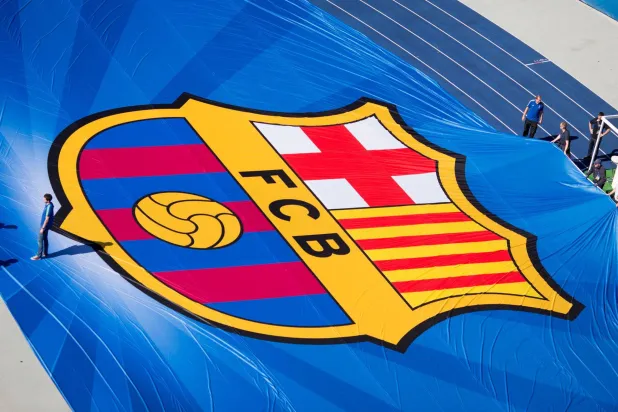 برشلونة يغلق الباب أمام صفقات يناير ويتمسك بتشكيلته الحالية