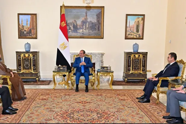السيسي يشدد على دعم مصر لأمن العراق واستقراره