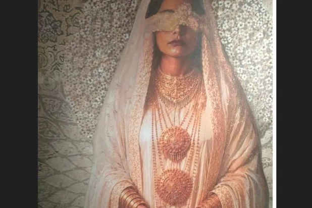 8 فنانات عربيات يُعدن اكتشاف أساطير المرأة والأرض