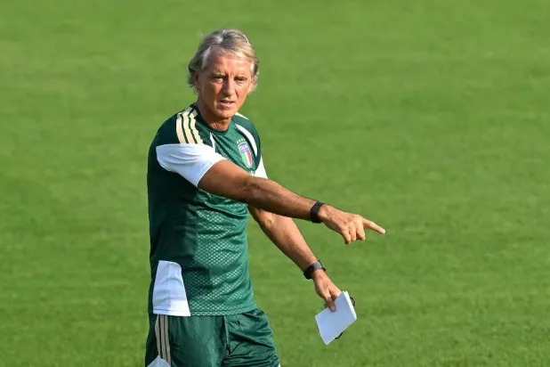 مانشيني: على إيطاليا تجاوز خيبة تصفيات كأس العالم