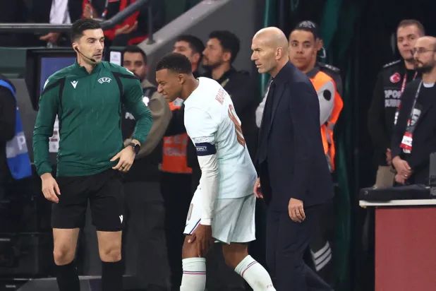 «دوري الأمم»: زيدان يستبعد مبابي من تشكيلة فرنسا بسبب الإصابة