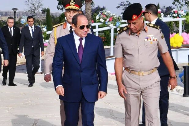 السيسي يفوّض وزير الدفاع ببعض اختصاصات رئيس الجمهورية في «التعبئة العامة»
