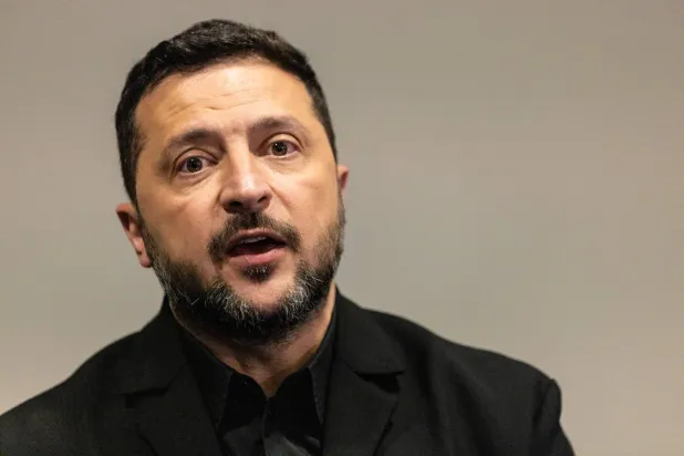 زيلينسكي: كوريا الشمالية تستعد لنشر 10 آلاف جندي آخر في روسيا