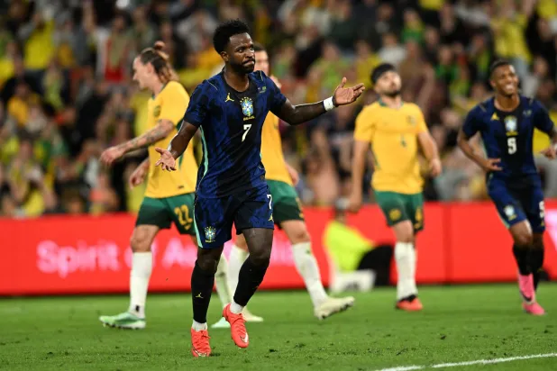 البرازيل تقلب تأخرها وديّاً إلى فوز على أستراليا 4 – 2