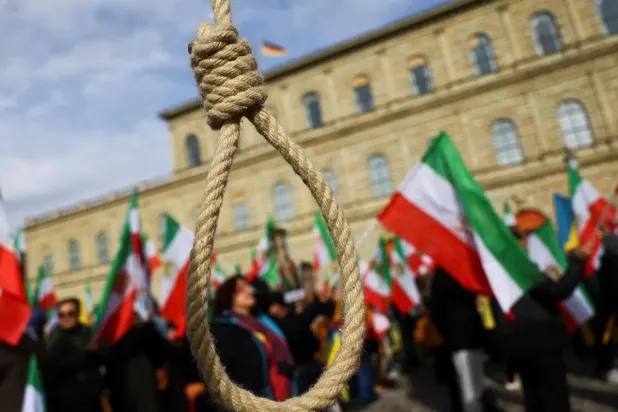 إيران تعدم رجلين بتهمة قتل عناصر أمن خلال احتجاجات