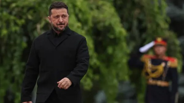 زيلينسكي: أوكرانيا مستعدة لعدم شن أي هجمات على موسكو من الآن وحتى الاثنين المقبل