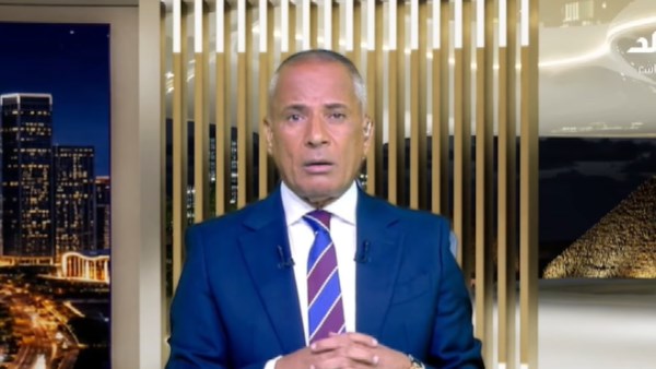 أحمد موسى: ملف اللاجئين قنبلة موقوتة.. ولازم نقول للرأي العام هنتعامل معاه ازاي