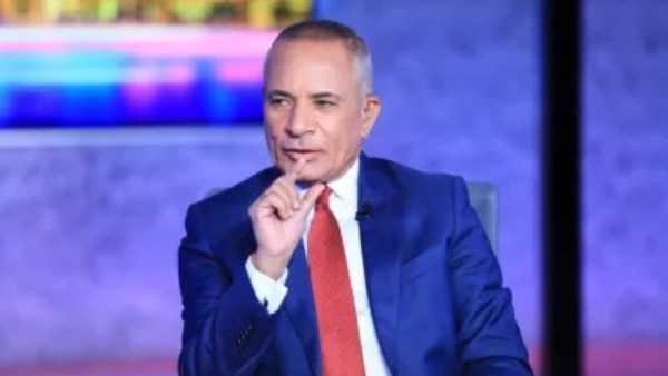 أحمد موسى: عايز مصر للطيران تصبح في المركز الأول على مستوى العالم